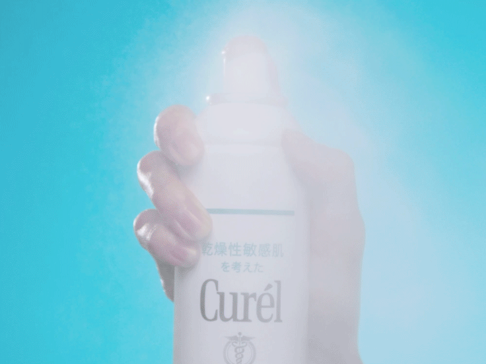 肌荒れを 防ぐ （消炎剤配合）肌の奥 （⾓層）まで 潤う ディープモイスチャースプレー
